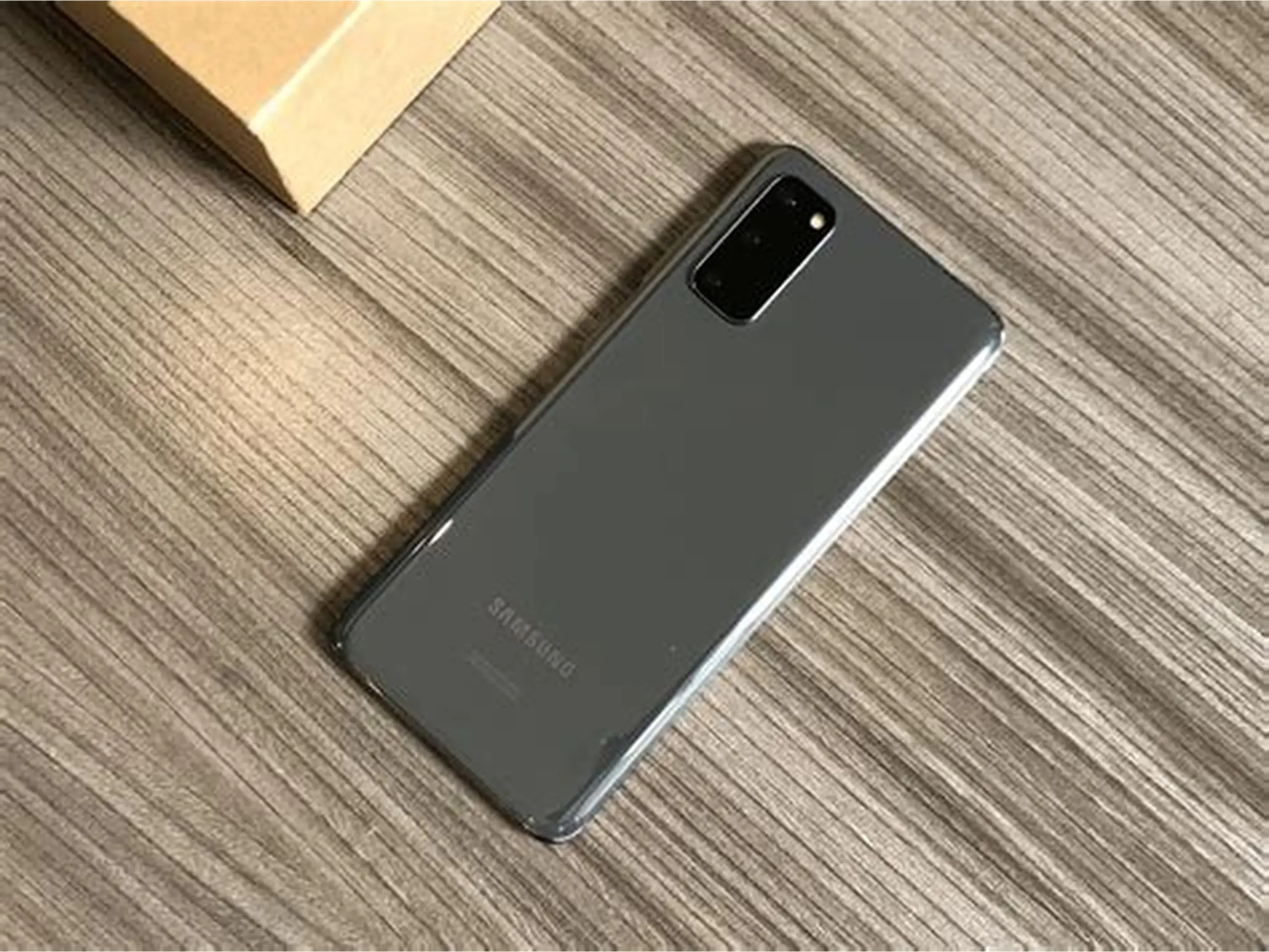 Samsung Galaxy S20 5G - 128Go/8Go RAM - Garantie 24 Mois – Image 2